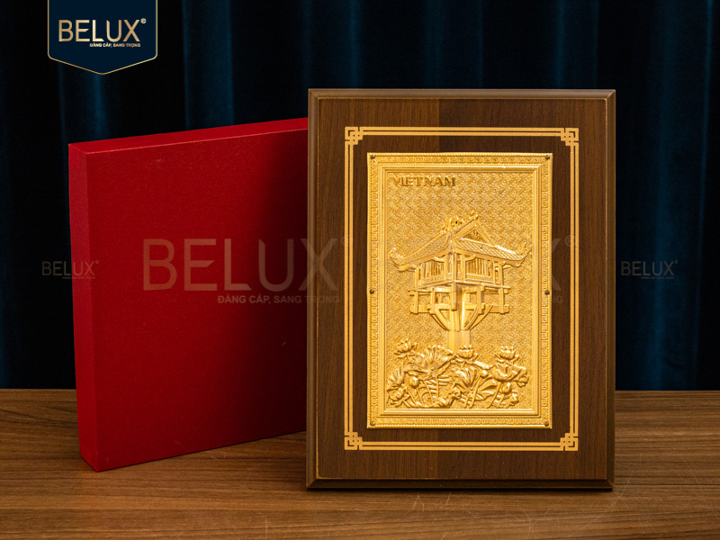 Tranh Chùa Một Cột bằng đồng mạ vàng 24k khổ đứng 22x17cm